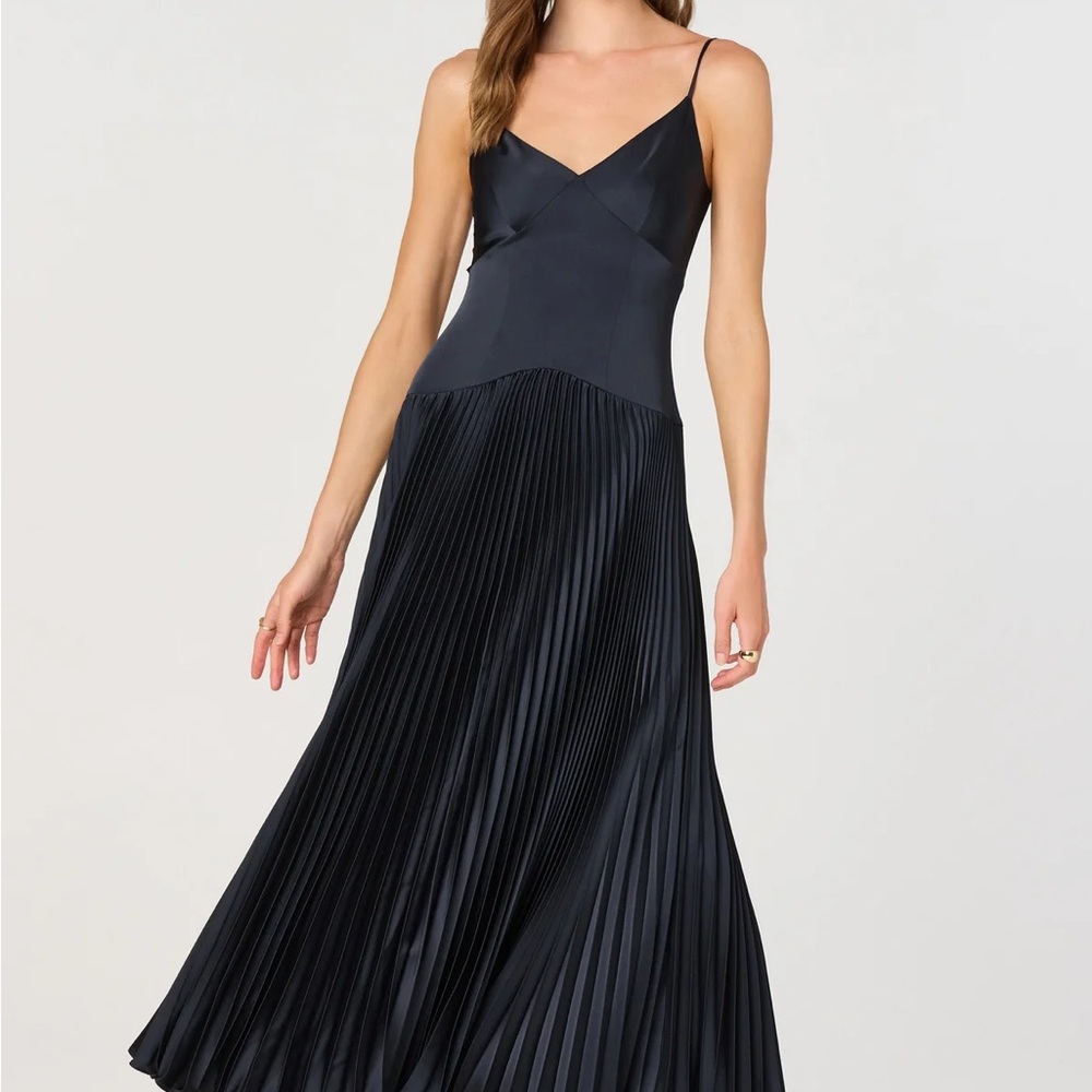 Astr Pleated Drop Waist Maxi Dress